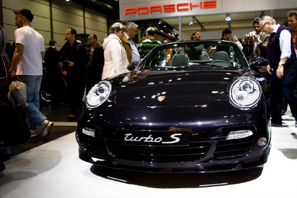 porsche-turbo-s-front