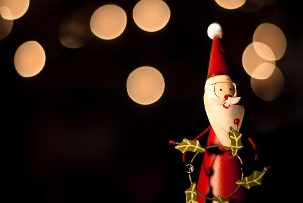 weihnachtsmann-figur